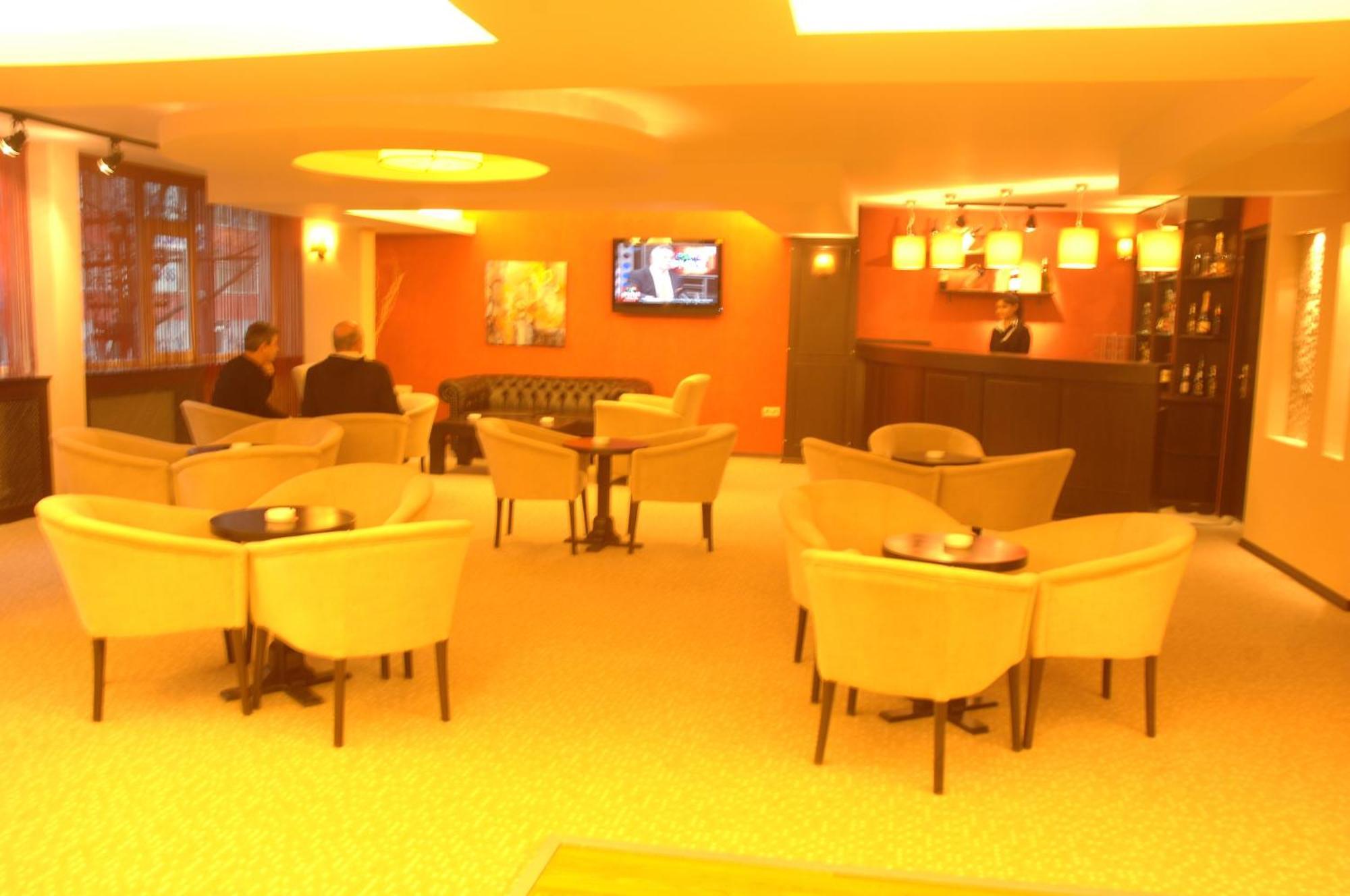 Hotel Abro Necatibey Анкара Ресторан фото